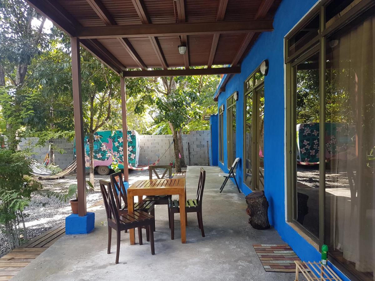 The Blue House Panama Guest House Chame Exterior photo